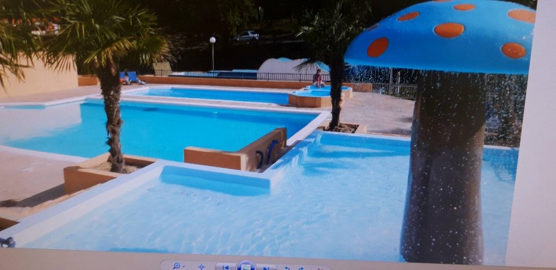 Création et rénovation d'un espace piscine pour le Camping Paradis à Villecroze dans le Var